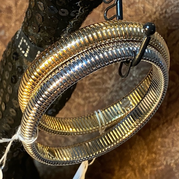 NWT SLEEK SNAKE DESIGN GOLD EMBRACEABLE BRACELET MIX MATCH 80’s LOOK - Picture 3 of 9